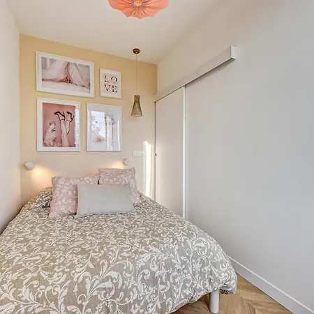 Apartman Malibu - 15 Min Walk To Chateau Fontainebleau *